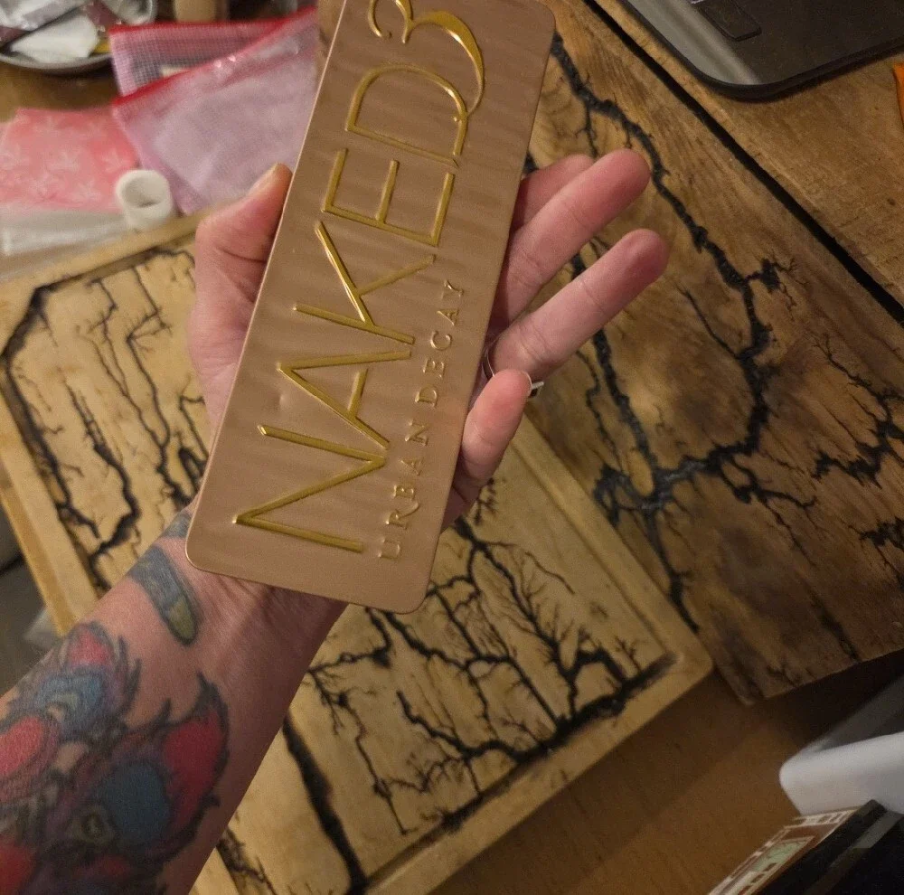 Urban Decay palette features